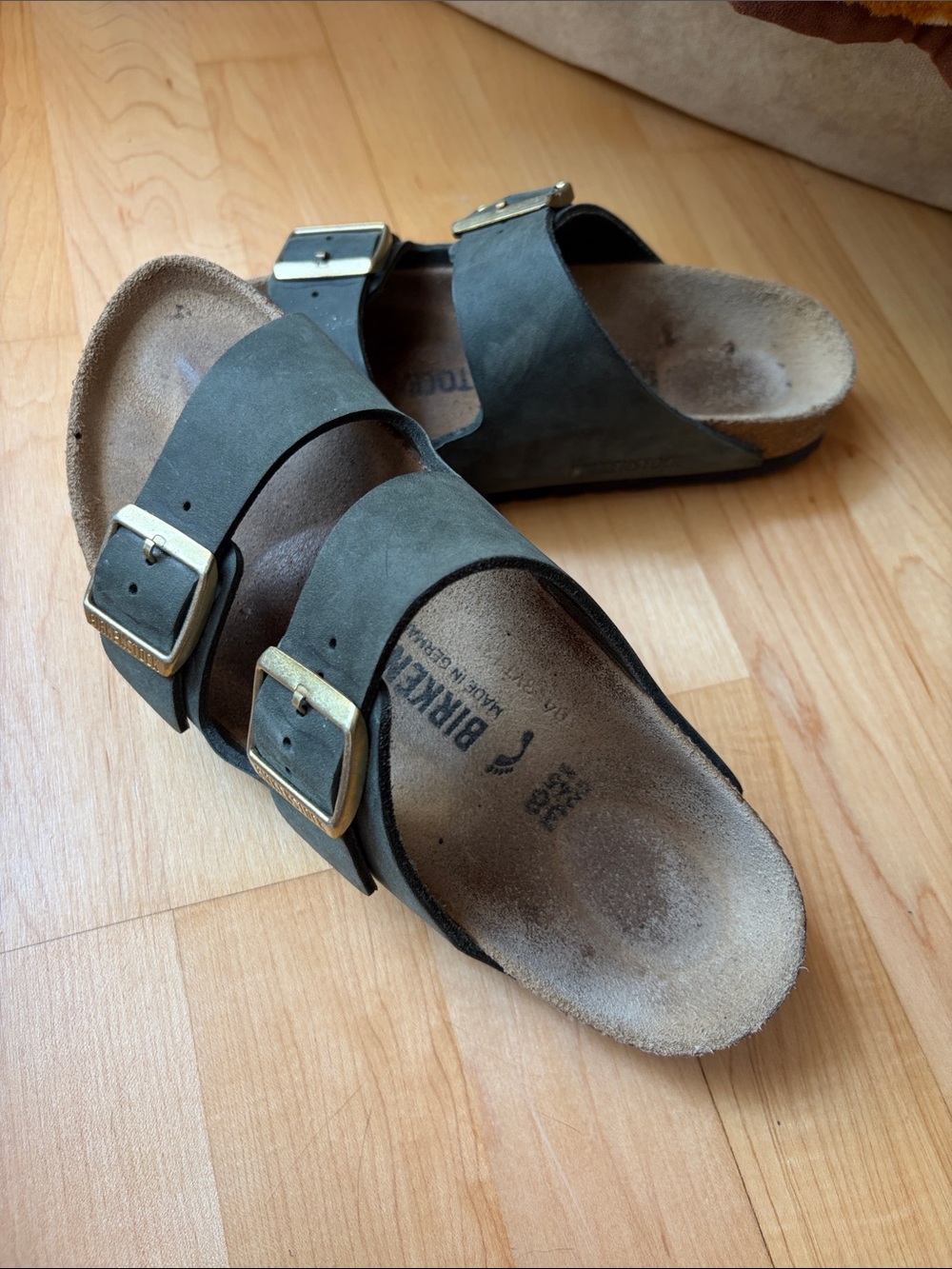 Birkenstock Arizona Unisex Dual Strap Sandals in Dark Olive with Gold Buckles 38
